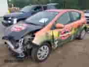 2014 Toyota Prius One z VIN JTDKDTB37E1569922, wystawiony jako IAAI lot #42956402 z przebiegiem 90 051 mil mil oraz . Historia ofert i sprzedaży dostępna na DreamBid. Obrazek 2.