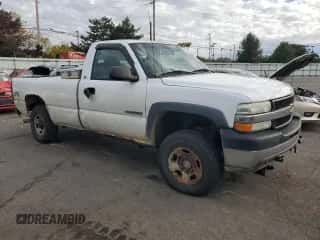 2002 Chevrolet Silverado 2500HD с VIN 1GCHK24G42E157777, выставлен на аукционе Copart как лот 90449835 с пробегом 174 441 миль миль и Чистый • Clean title. История ставок и продаж доступна на DreamBid. Изображение 4.