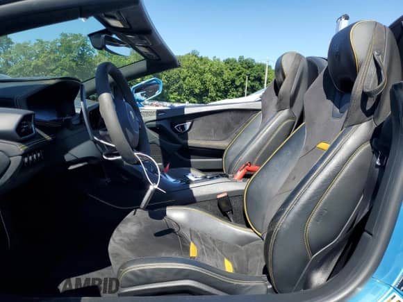 2021 Lamborghini Huracan с VIN ZHWUT5ZF4MLA17878, выставлен на аукционе Copart как лот 65749535 с пробегом 24 506 миль миль и Списание • Salvage title. История ставок и продаж доступна на DreamBid. Изображение 7.