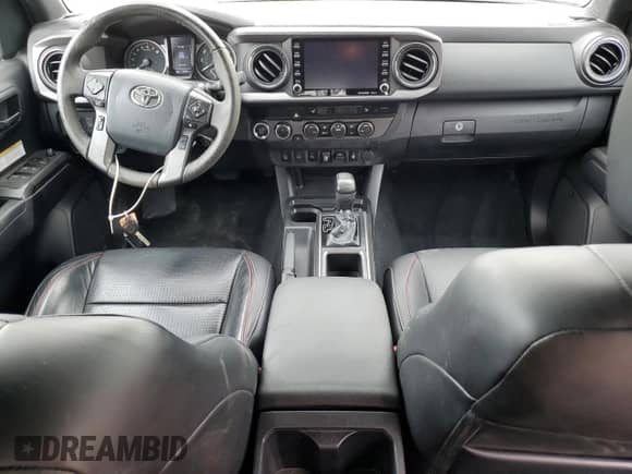 2020 Toyota Tacoma SR5 with VIN 5TFCZ5AN6LX221818, listed as a Copart auction lot 81645745 with 19,809 mi miles and Salvage title. Bid and sale history available at DreamBid. Image 8.