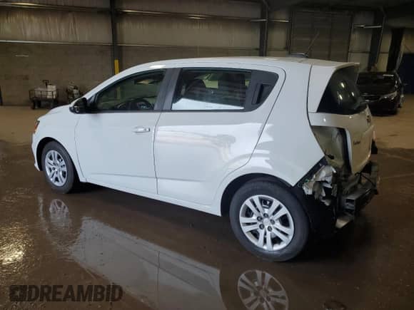 2019 Chevrolet Sonic LT with VIN 1G1JG6SB1K4112926, listed as a Copart auction lot 62946705 with 124,103 mi miles and Salvage title. Bid and sale history available at DreamBid. Image 2.
