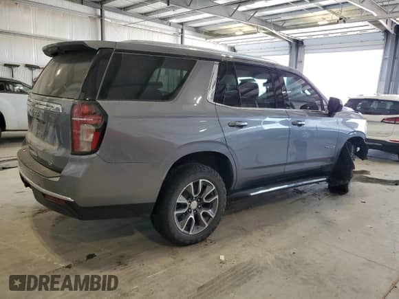 2021 Chevrolet Tahoe LT z VIN 1GNSKNKD5MR407031, wystawiony jako Copart lot #71513665 z przebiegiem 139 715 mil mil oraz Szkoda całkowita • Salvage title. Historia ofert i sprzedaży dostępna na DreamBid. Obrazek 3.