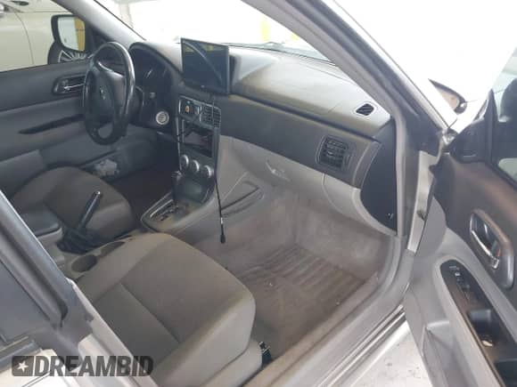 2006 Subaru Forester X с VIN JF1SG65686H752453, выставлен на аукционе IAAI как лот 42618667 с пробегом 98 181 миль миль и . История ставок и продаж доступна на DreamBid. Изображение 5.