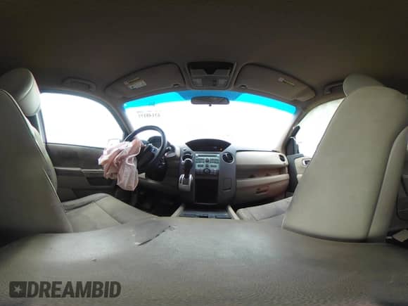 2011 Honda Pilot LX с VIN 5FNYF3H22BB011420, выставлен на аукционе IAAI как лот 43148191 с пробегом 228 996 миль миль и . История ставок и продаж доступна на DreamBid. Изображение 18.