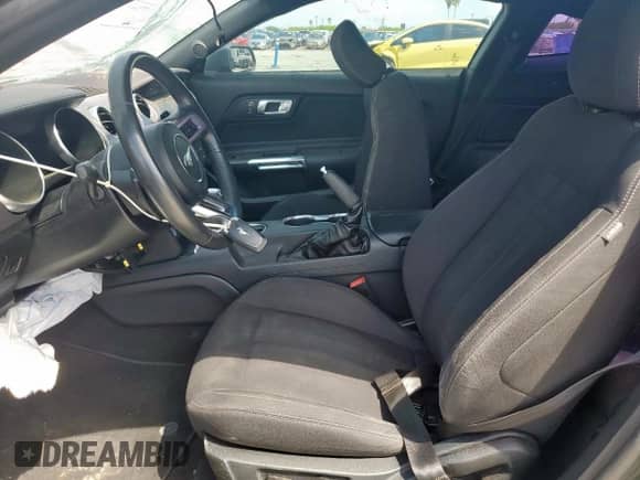 2020 Ford Mustang GT z VIN 1FA6P8CF4L5124483, wystawiony jako Copart lot #80494385 z przebiegiem 51 084 mil mil oraz Szkoda całkowita • Salvage title. Historia ofert i sprzedaży dostępna na DreamBid. Obrazek 7.