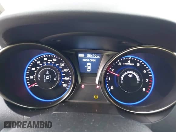 2015 Hyundai Genesis Coupe 3.8L Base с VIN KMHHT6KJ2FU126036, выставлен на аукционе IAAI как лот 42756710 с пробегом 58 419 миль миль и . История ставок и продаж доступна на DreamBid. Изображение 7.