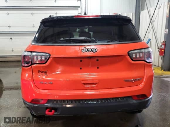 2019 Jeep Compass Trailhawk с VIN 3C4NJDDB5KT661664, выставлен на аукционе Copart как лот 57507865 с пробегом 177 679 миль миль и Списание • Salvage title. История ставок и продаж доступна на DreamBid. Изображение 6.