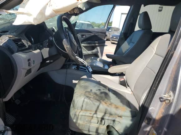 2018 Honda Pilot EX-L z VIN 5FNYF6H64JB027802, wystawiony jako Copart lot #71260655 z przebiegiem 320 664 mil mil oraz Nie do naprawy • Non repairable. Historia ofert i sprzedaży dostępna na DreamBid. Obrazek 7.