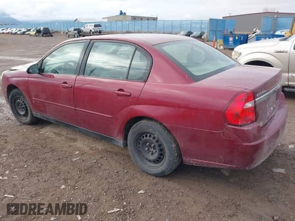2007 Chevrolet Malibu 1LS z VIN 1G1ZS58F77F231954, wystawiony jako IAAI lot #40919673 z przebiegiem 172 545 mil mil oraz . Historia ofert i sprzedaży dostępna na DreamBid. Obrazek 3.