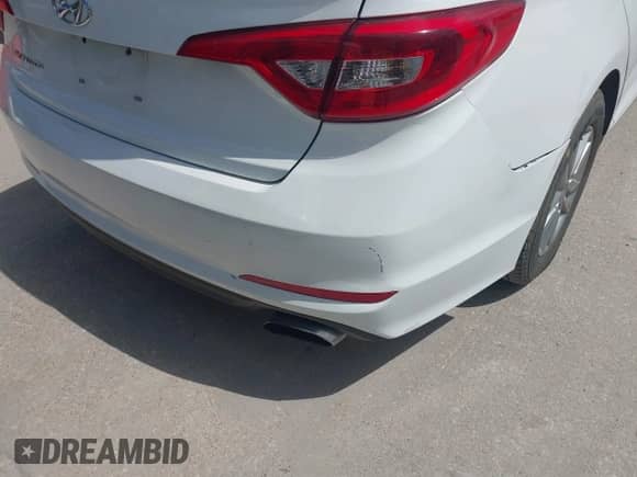 2017 Hyundai Sonata SE с VIN 5NPE24AF4HH570611, выставлен на аукционе IAAI как лот 40220173 с пробегом 193 736 миль миль и . История ставок и продаж доступна на DreamBid. Изображение 6.