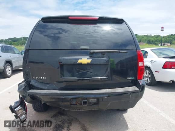 2012 Chevrolet Tahoe LS с VIN 1GNSCAE08CR264685, выставлен на аукционе IAAI как лот 42357932 с пробегом 188 923 миль миль и . История ставок и продаж доступна на DreamBid. Изображение 16.