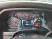 2017 GMC Sierra 1500 SLT z VIN 3GTU2NEC4HG264843, wystawiony jako Copart lot #66630555 z przebiegiem 145 219 mil mil oraz Szkoda całkowita • Salvage title. Historia ofert i sprzedaży dostępna na DreamBid. Obrazek 9.