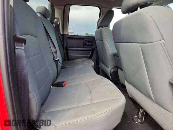 2014 Ram 1500 Express z VIN 1C6RR7FT4ES330752, wystawiony jako Copart lot #70380365 z przebiegiem 137 162 mil mil oraz Szkoda całkowita • Salvage title. Historia ofert i sprzedaży dostępna na DreamBid. Obrazek 10.