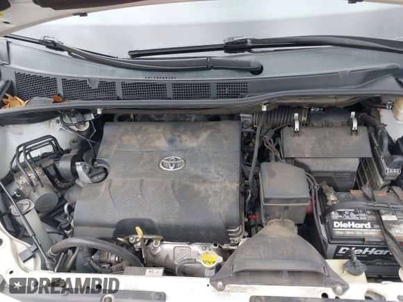 2016 Toyota Sienna XLE with VIN 5TDYK3DC1GS723205, listed as a IAAI auction lot 42044316 with 129,540 mi miles and . Bid and sale history available at DreamBid. Image 10.