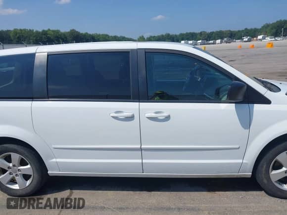 2017 Dodge Grand Caravan SE Plus with VIN 2C4RDGBG1HR736316, listed as a IAAI auction lot 42997530 with 135,383 mi miles and . Bid and sale history available at DreamBid. Image 13.