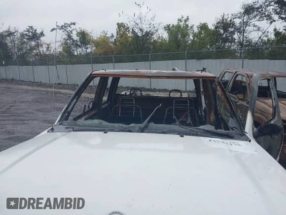 2001 Nissan Frontier with VIN 1N6MD27T81C350359, listed as a IAAI auction lot 43522175 with Not provided miles and . Bid and sale history available at DreamBid. Image 6.