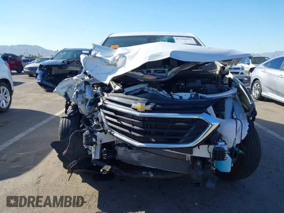 2021 Chevrolet Equinox LS z VIN 3GNAXHEVXMS145426, wystawiony jako IAAI lot #43348611 z przebiegiem 29 730 mil mil oraz . Historia ofert i sprzedaży dostępna na DreamBid. Obrazek 6.