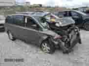 2010 Dodge Grand Caravan Hero z VIN 2D4RN3D15AR453151, wystawiony jako Copart lot #69928325 z przebiegiem Nie podano mil oraz Nie do naprawy • Non repairable. Historia ofert i sprzedaży dostępna na DreamBid. Obrazek 4.