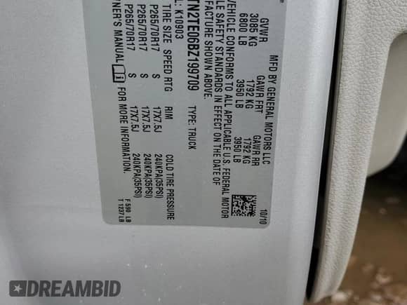 2011 GMC Sierra 1500 Work Truck z VIN 1GTN2TE06BZ199709, wystawiony jako Copart lot #55274545 z przebiegiem Nie podano mil oraz Czysty tytuł • Clean title. Historia ofert i sprzedaży dostępna na DreamBid. Obrazek 12.