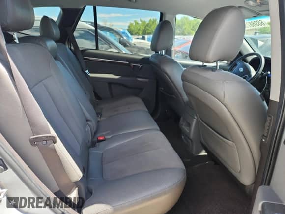2010 Hyundai Santa Fe SE с VIN 5NMSHDAG1AH394839, выставлен на аукционе Copart как лот 68868755 с пробегом 137 613 миль миль и Чистый • Clean title. История ставок и продаж доступна на DreamBid. Изображение 11.