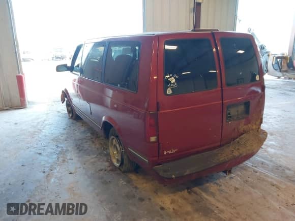 1997 Chevrolet Astro с VIN 1GNDM19WXVB131278, выставлен на аукционе IAAI как лот 42231868 с пробегом 271 239 миль миль и . История ставок и продаж доступна на DreamBid. Изображение 3.