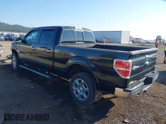 2014 Ford F-150 XL z VIN 1FTFW1ET7EKD22535, wystawiony jako IAAI lot #43176728 z przebiegiem 165 977 mil mil oraz . Historia ofert i sprzedaży dostępna na DreamBid. Obrazek 3.