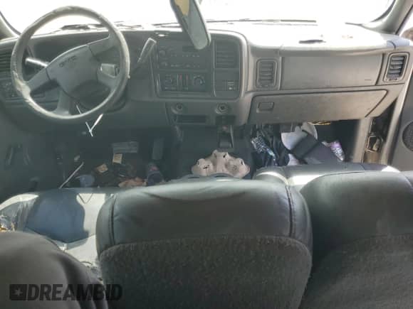 2004 GMC Sierra 1500 with VIN 1GTEC19X04Z352516, listed as a Copart auction lot 85816505 with Not provided miles and Salvage title. Bid and sale history available at DreamBid. Image 8.