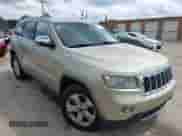 2011 Jeep Grand Cherokee Limited с VIN 1J4RR5GT8BC578627, выставлен на аукционе IAAI как лот 43311727 с пробегом 214 105 миль миль и . История ставок и продаж доступна на DreamBid. Изображение 1.