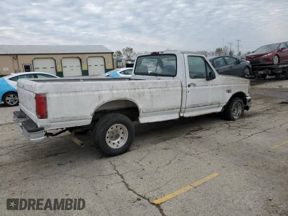 1995 Ford F-150 с VIN 1FTEF15N6SNB65572, выставлен на аукционе Copart как лот 53402815 с пробегом 92 616 миль миль и Чистый • Clean title. История ставок и продаж доступна на DreamBid. Изображение 3.