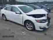 2022 Chevrolet Malibu LS с VIN 1G1ZC5ST1NF175308, выставлен на аукционе IAAI как лот 42212836 с пробегом 77 907 миль миль и . История ставок и продаж доступна на DreamBid. Изображение 1.