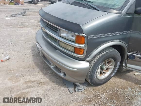 2000 Chevrolet Express Cargo YF7 z VIN 1GBFG15R8Y1208186, wystawiony jako IAAI lot #42576858 z przebiegiem 113 776 mil mil oraz . Historia ofert i sprzedaży dostępna na DreamBid. Obrazek 6.