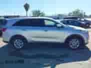 2020 Kia Sorento LX with VIN 5XYPG4A56LG634309, listed as a IAAI auction lot 43594512 with 93,334 mi miles and . Bid and sale history available at DreamBid. Image 13.
