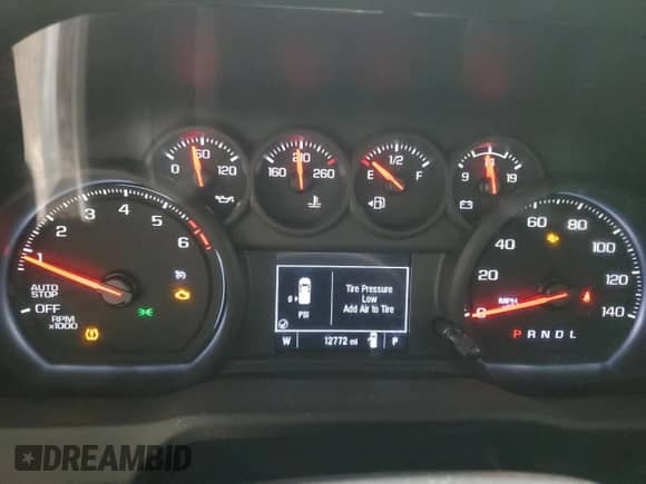 2024 Chevrolet Silverado 1500 Work Truck z VIN 3GCNAAED7RG396554, wystawiony jako Copart lot #84644565 z przebiegiem 12 772 mil mil oraz Czysty tytuł • Clean title. Historia ofert i sprzedaży dostępna na DreamBid. Obrazek 9.
