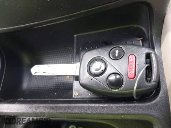 2009 Honda Civic with VIN 1HGFA15999L023648, listed as a IAAI auction lot 42292289 with 279,822 mi miles and . Bid and sale history available at DreamBid. Image 11.