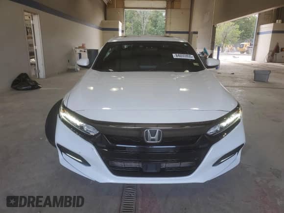 2020 Honda Accord Sport z VIN 1HGCV2F35LA029229, wystawiony jako Copart lot #84655955 z przebiegiem 64 364 mil mil oraz Szkoda całkowita • Salvage title. Historia ofert i sprzedaży dostępna na DreamBid. Obrazek 5.