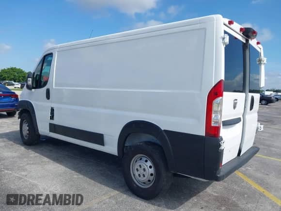 2019 Ram ProMaster Cargo with VIN 3C6TRVAG9KE502177, listed as a IAAI auction lot 42833179 with 160,203 mi miles and . Bid and sale history available at DreamBid. Image 3.