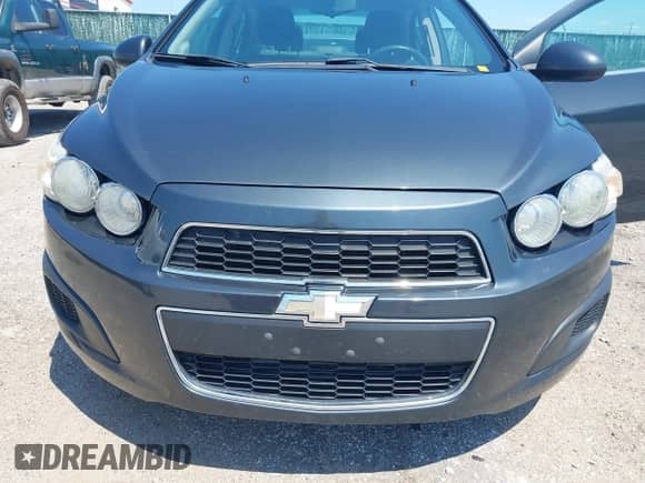 2015 Chevrolet Sonic LT с VIN 1G1JC5SB2F4113224, выставлен на аукционе IAAI как лот 42968437 с пробегом 183 510 миль миль и . История ставок и продаж доступна на DreamBid. Изображение 6.