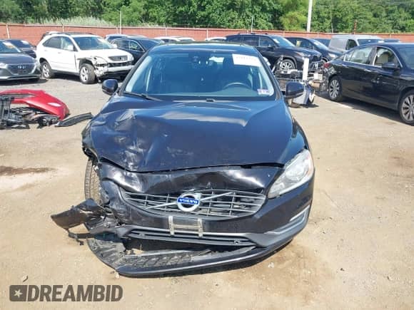 2015 Volvo S60 T5 Drive-E Premier with VIN YV126MFK1F1357935, listed as a IAAI auction lot 42812237 with 105,669 mi miles and . Bid and sale history available at DreamBid. Image 12.