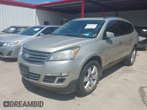2013 Chevrolet Traverse LTZ z VIN 1GNKRLKD6DJ107772, wystawiony jako IAAI lot #42935823 z przebiegiem 201 445 mil mil oraz . Historia ofert i sprzedaży dostępna na DreamBid. Obrazek 2.