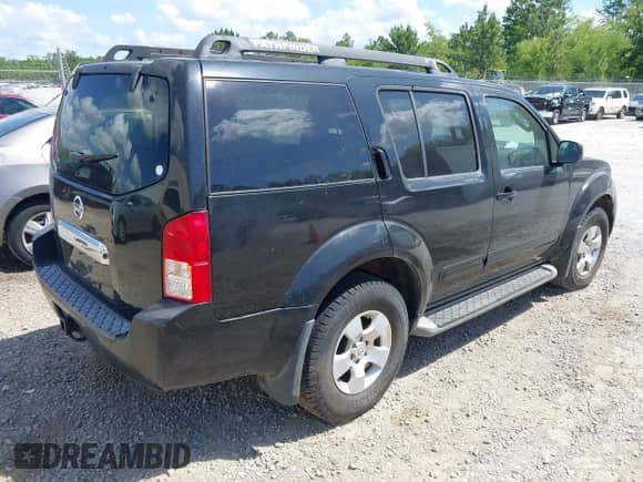 2007 Nissan Pathfinder S with VIN 5N1AR18U67C608925, listed as a IAAI auction lot 42122381 with 179,433 mi miles and . Bid and sale history available at DreamBid. Image 4.