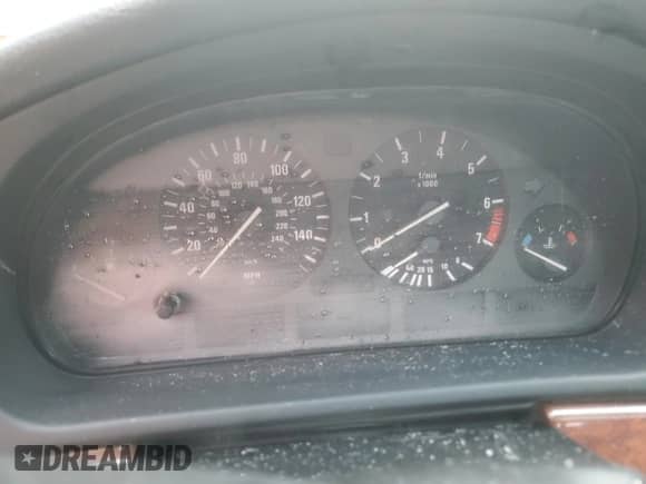 1999 BMW 5 Series 528i с VIN WBADM6332XBY30585, выставлен на аукционе Copart как лот 74830704 с пробегом Не указан миль и Списание • Salvage title. История ставок и продаж доступна на DreamBid. Изображение 9.