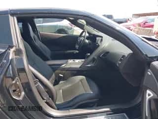 2019 Chevrolet Corvette 1LT с VIN 1G1YB2D73K5113830, выставлен на аукционе IAAI как лот 43055932 с пробегом 23 623 миль миль и . История ставок и продаж доступна на DreamBid. Изображение 5.