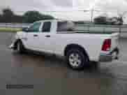 2018 Ram 1500 Tradesman z VIN 1C6RR6FT3JS317964, wystawiony jako Copart lot #85601635 z przebiegiem 142 145 mil mil oraz Szkoda całkowita • Salvage title. Historia ofert i sprzedaży dostępna na DreamBid. Obrazek 2.
