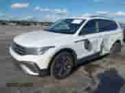 2024 Volkswagen Tiguan Wolfsburg Edition с VIN 3VV6B7AX8RM214044, выставлен на аукционе IAAI как лот 41676715 с пробегом 2 167 миль миль и . История ставок и продаж доступна на DreamBid. Изображение 19.