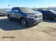 2020 Ram 1500 Limited z VIN 1C6SRFHT0LN146123, wystawiony jako IAAI lot #41407810 z przebiegiem 117 206 mil mil oraz . Historia ofert i sprzedaży dostępna na DreamBid. Obrazek 1.