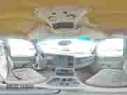 2005 Chevrolet Suburban LS z VIN 3GNEC16Z45G192705, wystawiony jako Copart lot #79030794 z przebiegiem 260 312 mil mil oraz Szkoda całkowita • Salvage title. Historia ofert i sprzedaży dostępna na DreamBid. Obrazek 14.