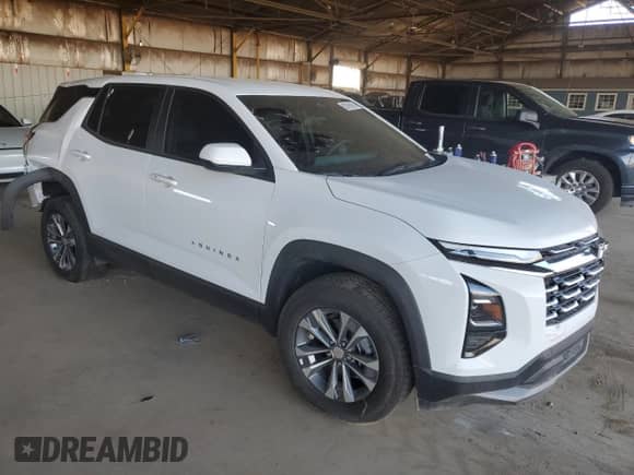 2026 Chevrolet Equinox FWD LT with VIN 3GNAXHEG3TL143852, listed as a Copart auction lot 80369095 with 2,752 mi miles and Salvage title. Bid and sale history available at DreamBid. Image 4.