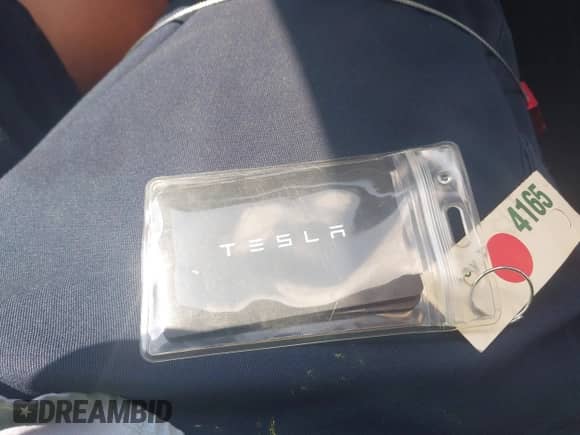 2022 Tesla Model Y Long Range с VIN 7SAYGDEE9NF437016, выставлен на аукционе IAAI как лот 42607686 с пробегом 34 654 миль миль и . История ставок и продаж доступна на DreamBid. Изображение 11.