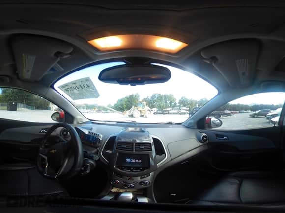 2014 Chevrolet Sonic LTZ с VIN 1G1JE6SB2E4151261, выставлен на аукционе IAAI как лот 43149278 с пробегом 87 555 миль миль и . История ставок и продаж доступна на DreamBid. Изображение 19.