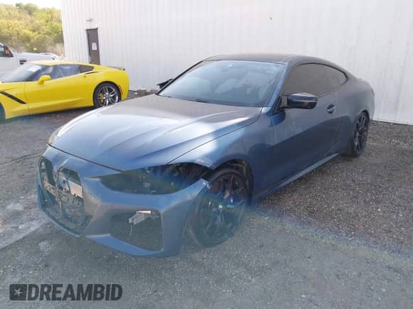 2025 BMW 4 Series M440i xDrive z VIN WBA83DA06SCT85384, wystawiony jako IAAI lot #42934284 z przebiegiem 7 044 mil mil oraz . Historia ofert i sprzedaży dostępna na DreamBid. Obrazek 23.